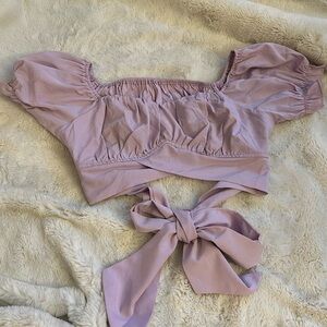 Ruffle Short Sleeve Tie Crop Top!